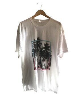 FIFTHSUN- MENS WHITE FRONT GRAPHIC CREW NECK SHORT SLEEVE T-SHIRT SIZE 2X-LARGE